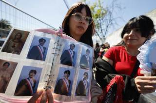 El ritual de los 'freebies', el fenómeno ARMY de los fans en Chile para el retorno de BTS