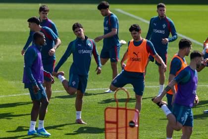 Portugal llega a Cancún bajo fuerte dispositivo de seguridad para amistoso ante México