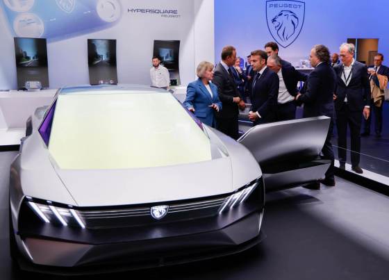 La tensión comercial entre China y la UE marca el Salón Mundial del Automóvil de París