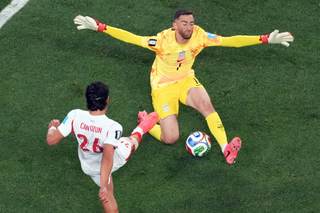 3-2. La felicidad llegó tarde para Turquía
