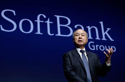 Masayoshi Son descarta los centros de datos espaciales de Elon Musk: "Mejor en la Tierra"