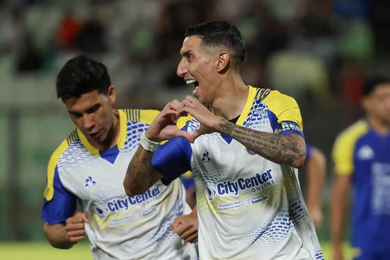 0-3. Di María anota su primer gol en Libertadores en victoria de Rosario Central en Caracas