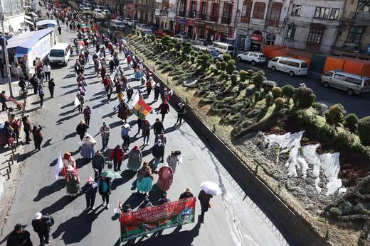 Productores y comerciantes claman por el fin de los bloqueos y la pacificación en Bolivia