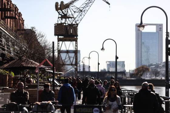 El PIB de Argentina creció el 4,4 % en 2025 y avanzó apenas 0,6 % en el cuarto trimestre