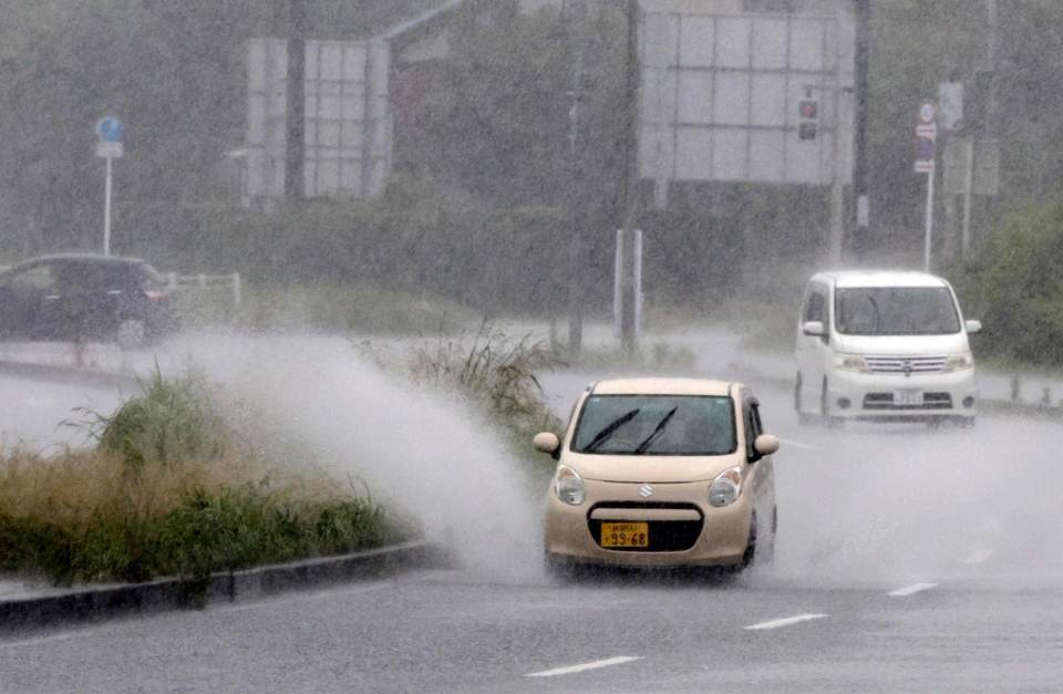 Al menos un muerto en Japón por las fuertes lluvias entre alertas por deslizamientos