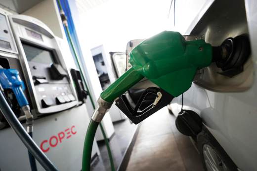 Combustibles en Chile suman quinta alza consecutiva y el diésel alcanza máximo histórico