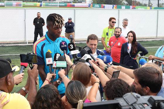 Nico Williams asegura estar recuperado, listo para jugar cuando lo requieran