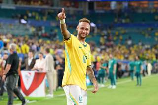 Neymar: "No pensé nada cuando entré, solo agradecí el momento"