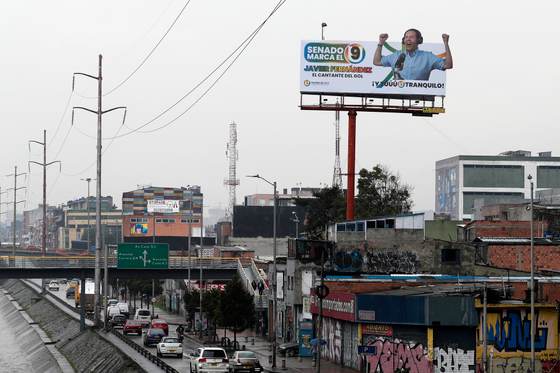 De las redes a la política: candidatos mediáticos irrumpen en las elecciones colombianas