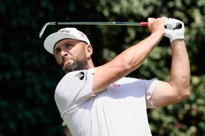 Jon Rahm es segundo, tras el francés Victor Perez, en inicio del LIV Golf México