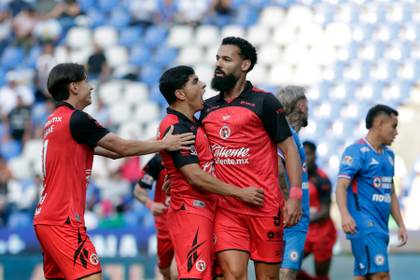 El hispano-marroquí Mourad le da empate a Tijuana con Cruz Azul, que sigue en crisis