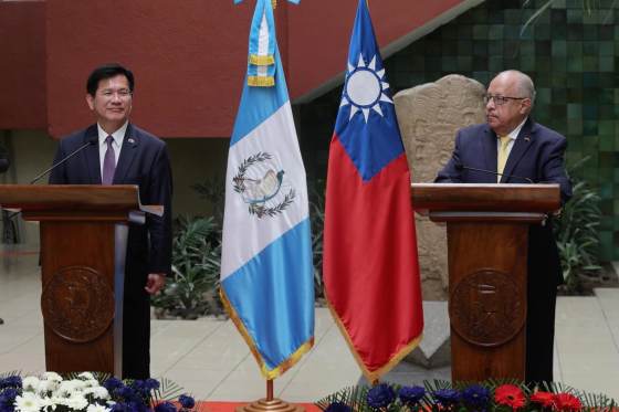 Taiwán y Guatemala impulsan inversiones en autobuses eléctricos y tecnología