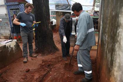 Inicia excavación en busca de restos de un médico desaparecido durante dictadura paraguaya
