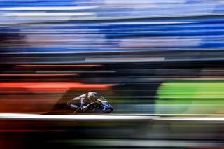 El japonés Ai Ogura logra su primera 'pole position' de MotoGP y un nuevo récord