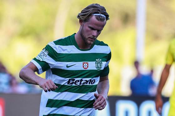 El Sporting rechaza una oferta por Hjulmand del Atlético de Madrid