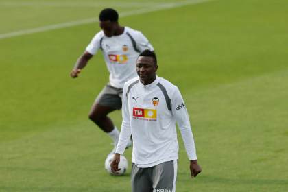 El Valencia prepara el partido del Elche con Sadiq, que apunta a la convocatoria