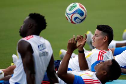 Colombia se entrena al completo en Miami para preparar la eliminatoria contra Ghana