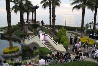 Numerosas voces reviven las obras de Vargas Llosa en Perú por los 90 años de su nacimiento