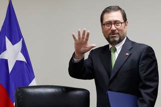 Chile pide condenar la "desestabilización de las democracias" tras crisis en Bolivia