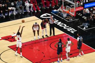 De Larrea vive su primera gran noche en la NBA, Sixers cumplen sin LeBron y Giannis sufre