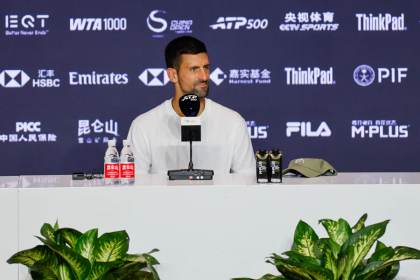 Djokovic vuelve a Pekín once años después con la ambición de ganar