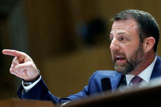 Nominado a secretario de Seguridad Nacional: no habrá allanamientos sin orden judicial