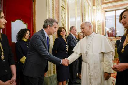Feijóo celebra la visita del papa a la Sagrada Familia como homenaje a Gaudí y a Cataluña