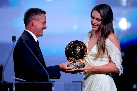 Alexia Putellas: "Me acuerdo de cuando aprendí a volver a andar, a volver a chutar"