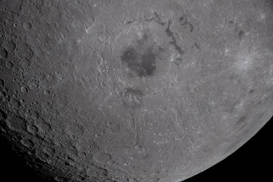 La cuenca Oriental de la Luna, uno de los mayores objetivos de estudio de Artemis II
