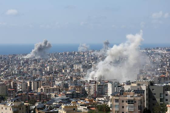 En diez minutos sin precedentes, Israel se ensaña con decenas de zonas del Líbano