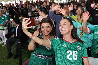 Sheinbaum evita el Zócalo y acude a otro Fan Fest para ver partido inaugural del Mundial