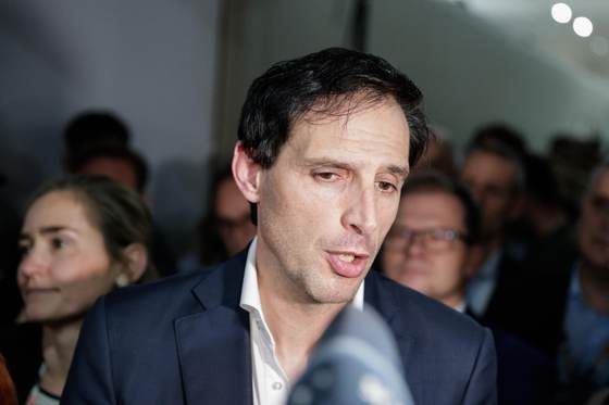 La UE, Canadá y China defienden el multilateralismo de cara a la próxima cumbre del clima