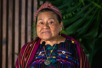 México nombra a Rigoberta Menchú Alta Consejera para los Derechos de las Mujeres