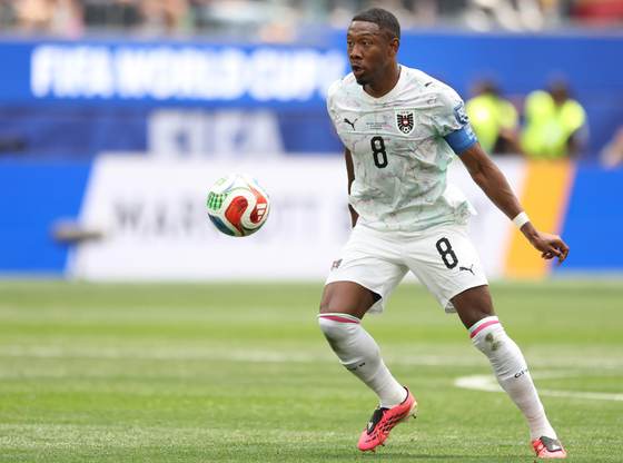 El Correo de Austria emite un bloque de dos sellos dedicado a David Alaba