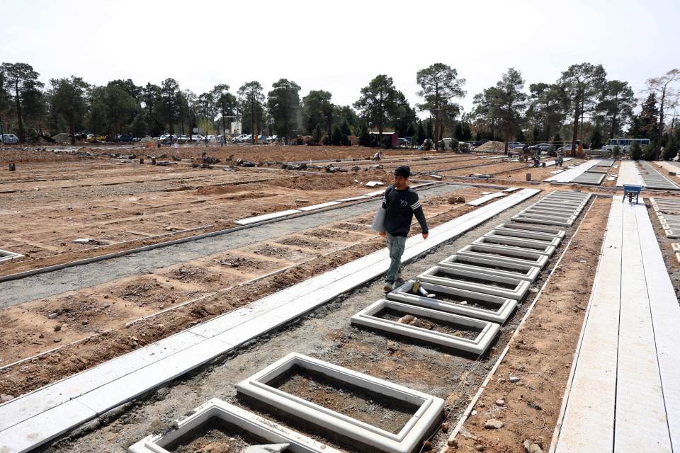 EE.UU. contempla enviar 10.000 soldados más mientras siguen los ataques: día 28 de guerra