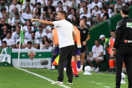 El Elche de Martín Anselmi se concentrará cinco días durante el parón internacional