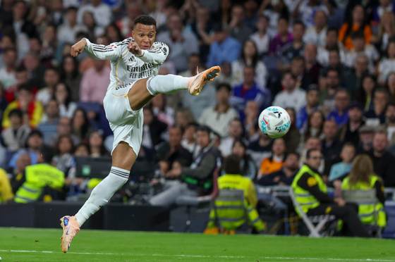 Mbappé: “Arbeloa me ha dicho que soy el cuarto delantero”