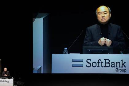 Softbank emite bonos por valor de 9.800 millones de euros para inversiones en OpenAI