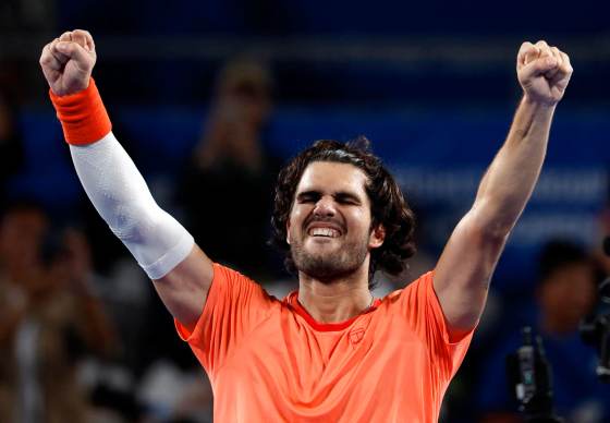 Alcaraz vence a Arnaldi con autoridad y consigue el pase a cuartos en el torneo de Tokio