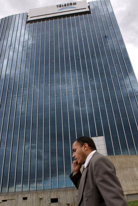 Argentina impone condiciones a Telecom para aprobar la compra de la filial de Telefónica