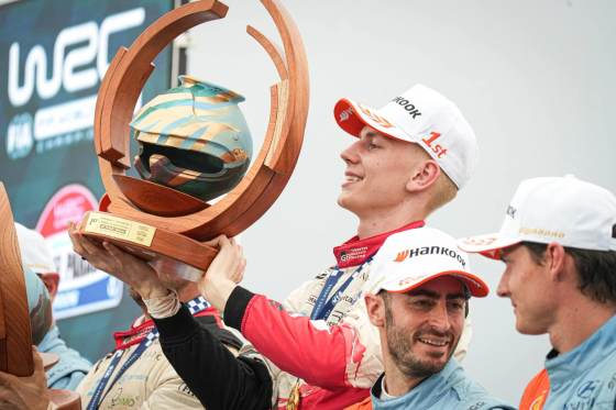 El finlandés Sami Pajari gana el Rally de Paraguay y hace historia con tercera victoria