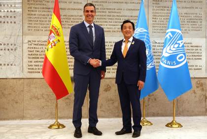 Pedro Sánchez defiende la candidatura de Planas a la FAO en la sede del organismo en Roma