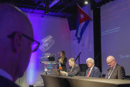 Rusia entrenó a 1.000 influenciadores en Latinoamérica para desinformar, según reporte