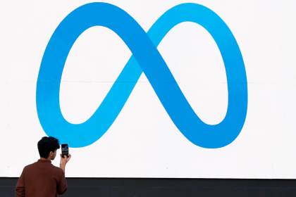 Celulares con IA de Google, ChatGPT para adolescentes y más clics tecnológicos de América