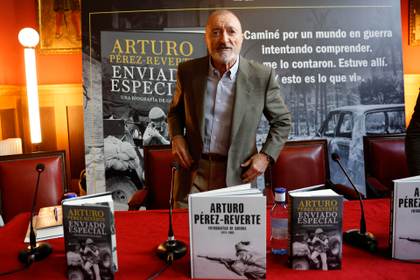 Pérez-Reverte: "El público ya no quiere que le cuenten la verdad, no quiere vísceras"