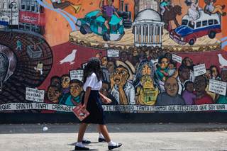 Un "certificado de afrodescendiente" enciende la polémica en las escuelas de Panamá