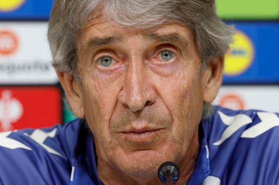 Pellegrini afirma que jugar los cuartos de Liga Europa "sería histórico"
