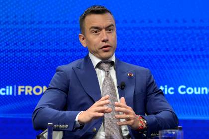 Noboa afirma que no extenderá el estado de excepción en Ecuador que expira el 1 de junio