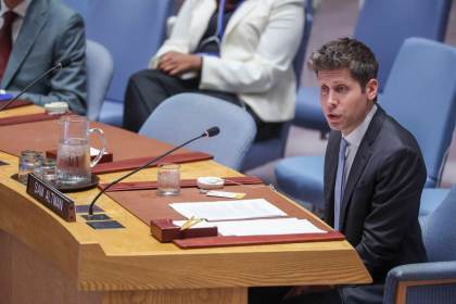 Altman (OpenAI) advierte en la ONU del peligro de la IA y reclama supervisión democrática