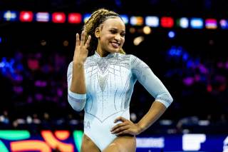 Rebeca Andrade vuelve por todo lo alto y suma otro oro mundial en salto
